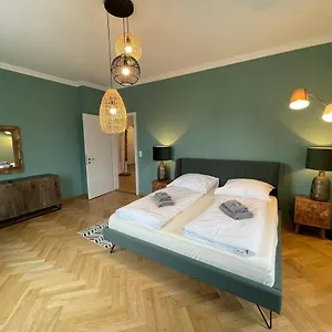 https://stadtvilla-fssen.com-bavaria.com