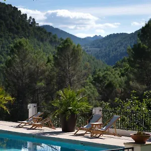 https://apartamentos-cortijo-penardera-adults-only.es-andalucia.com