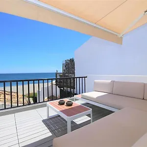 https://beachhouse-galore.es-andalucia.com